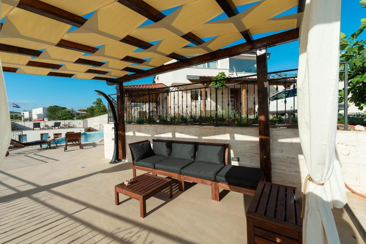 Modern Rustic Villa Kate Benkovac Exterior photo